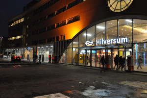 Nachttrein naar Hilversum: aantrekkelijk of kan het geld beter besteed worden?